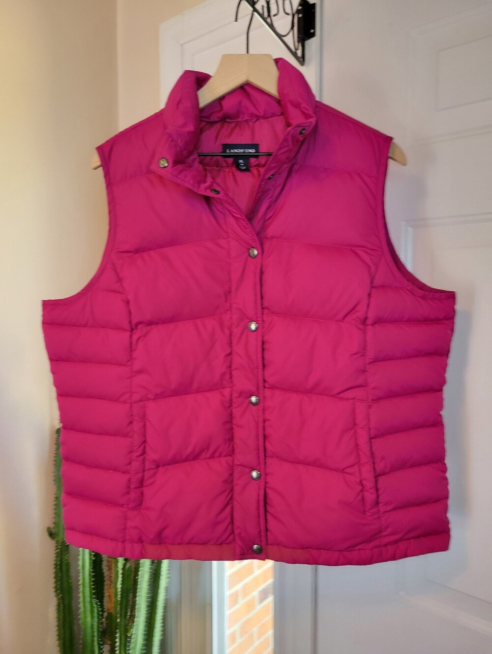 Lands' End Women's Down Puffer Pink Magenta Quilted Zip Up Vest, Size Womens XL